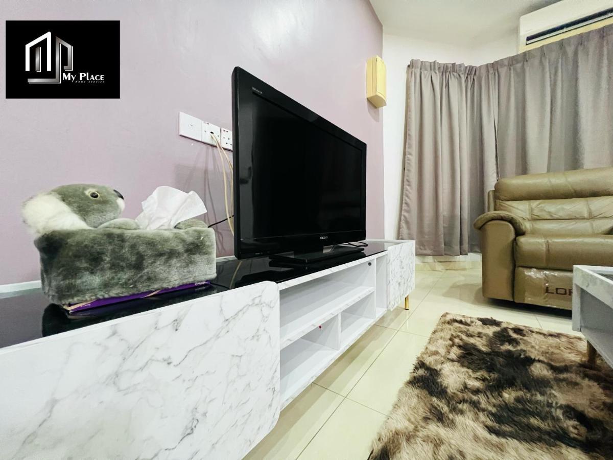 2 Storey 5Br 16Pax Semabok Taman Cheng Ho, 3 By Myplace Malacca Exterior photo